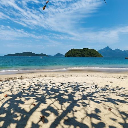 Apartamentos, 3 Praias, Condominio De Luxo, Piscinas - Angra Temporada アングラドスレイス エクステリア 写真