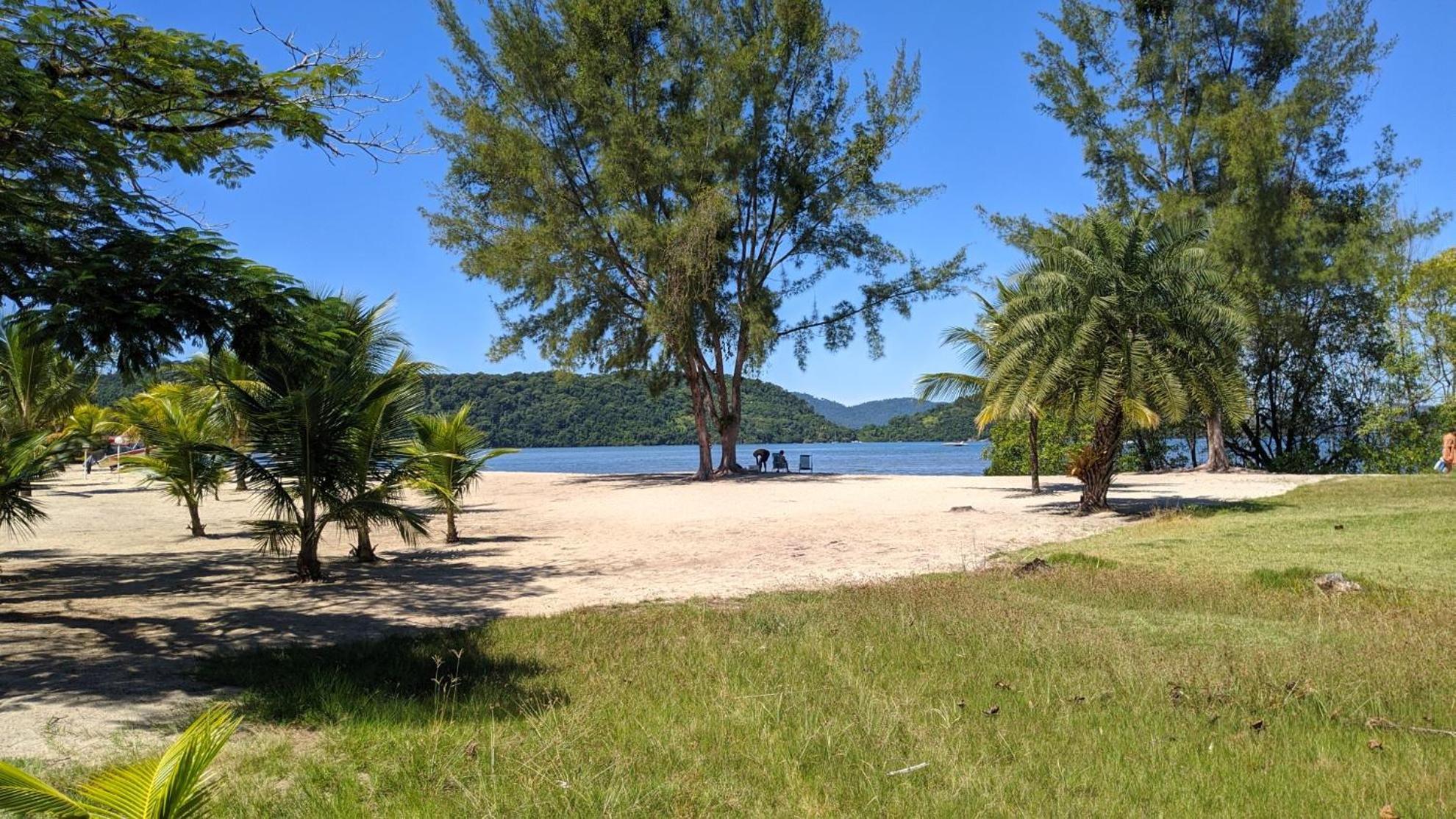 Apartamentos, 3 Praias, Condominio De Luxo, Piscinas - Angra Temporada アングラドスレイス エクステリア 写真